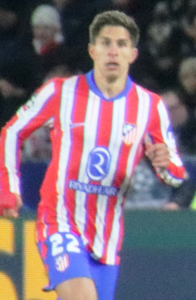 Gianluca Simeone Retires from Football at 27: New Career as Player Agent